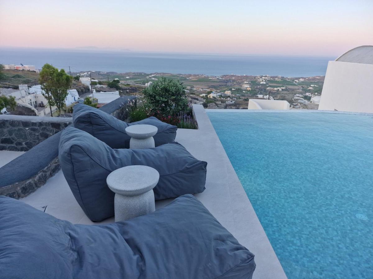 Cuore Santo Suites Fira  Exterior photo