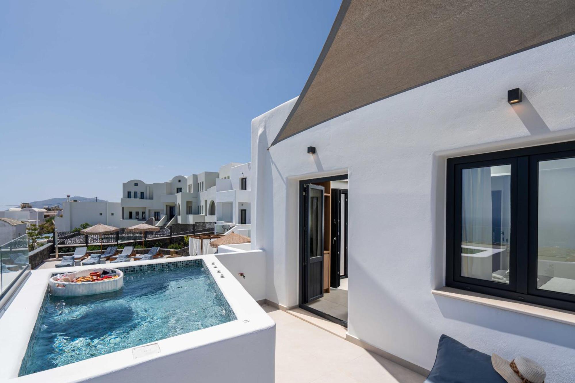 Cuore Santo Suites Fira  Room photo