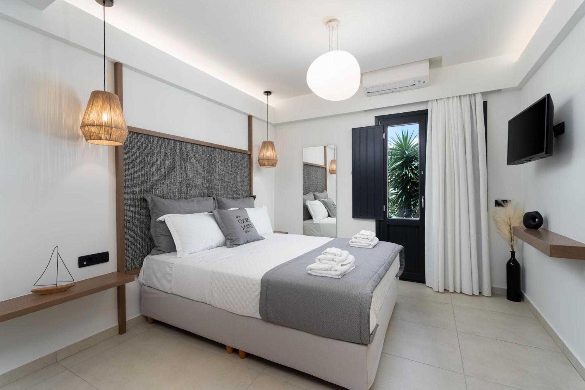 Cuore Santo Suites Fira  Room photo