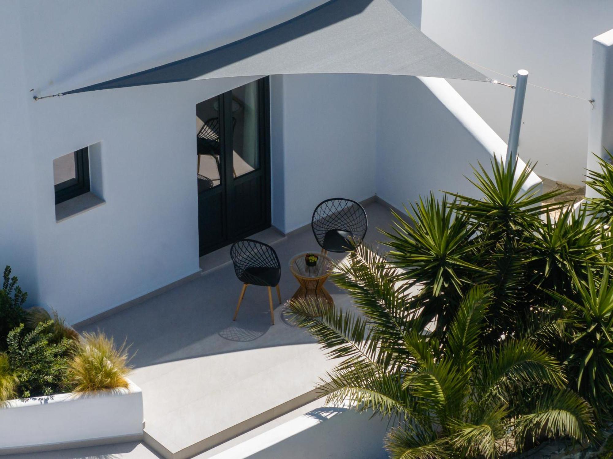 Cuore Santo Suites Fira  Exterior photo